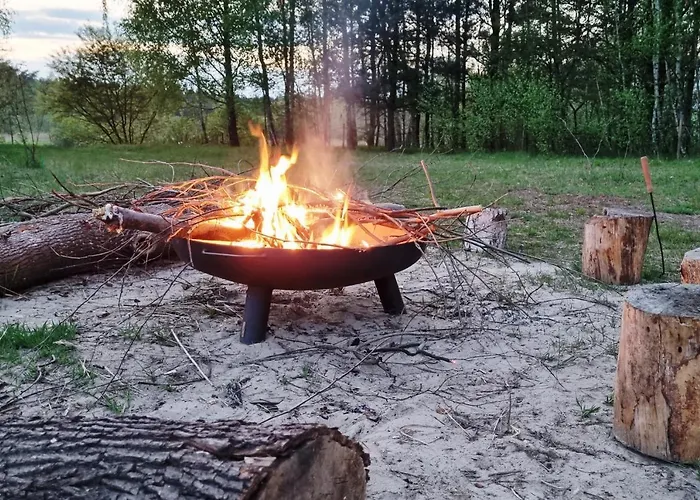 Ale Miejscowka! Caloroczny Nad Jeziorem * Lucien