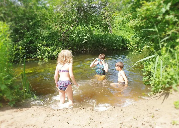 Дом отдыха Ale Miejscowka! Caloroczny Nad Jeziorem