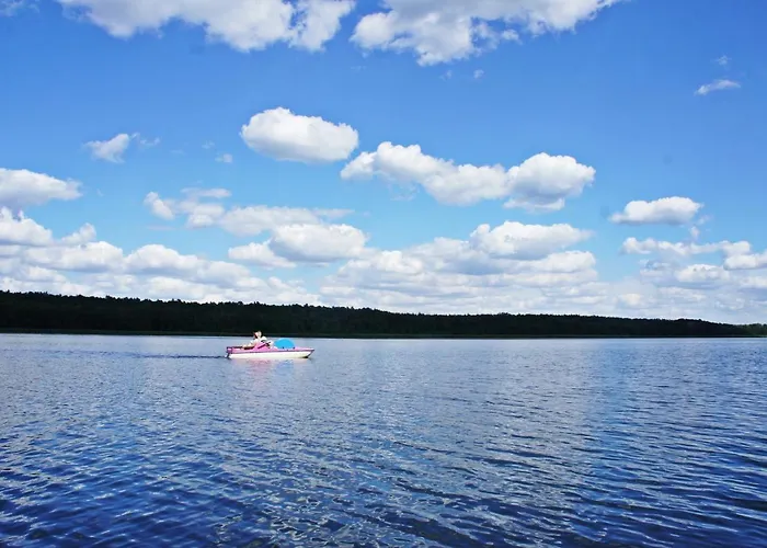 Дом отдыха Ale Miejscowka! Caloroczny Nad Jeziorem