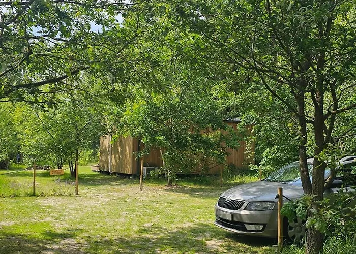 Ale Miejscowka! Caloroczny Nad Jeziorem Дом отдыха